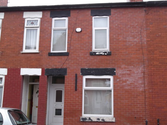 View Full Details for Stanley Avenue, Manchester, M14
