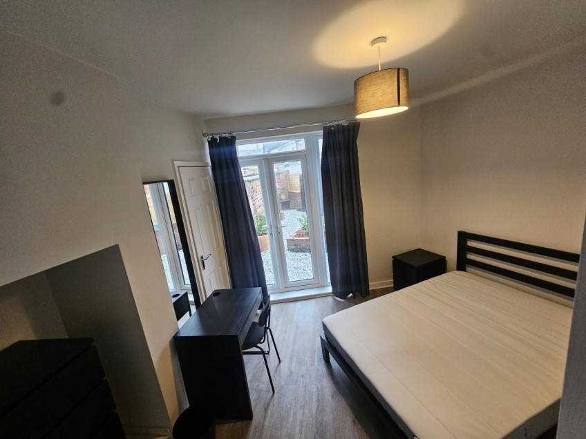 Images for A 87, Birch Lane, Manchester, M13